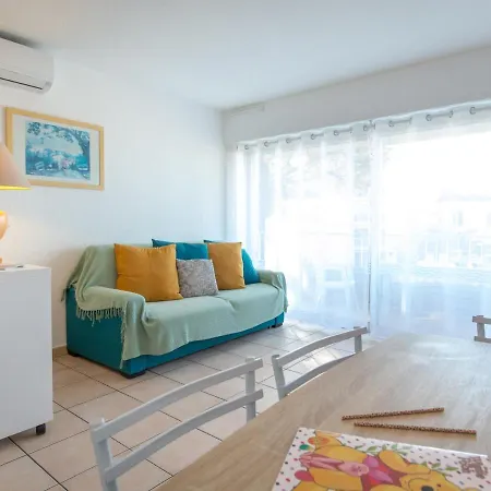 Saint-raphaël, 2 Pièces, 4 Personnes - Fr-1-466a-4 *