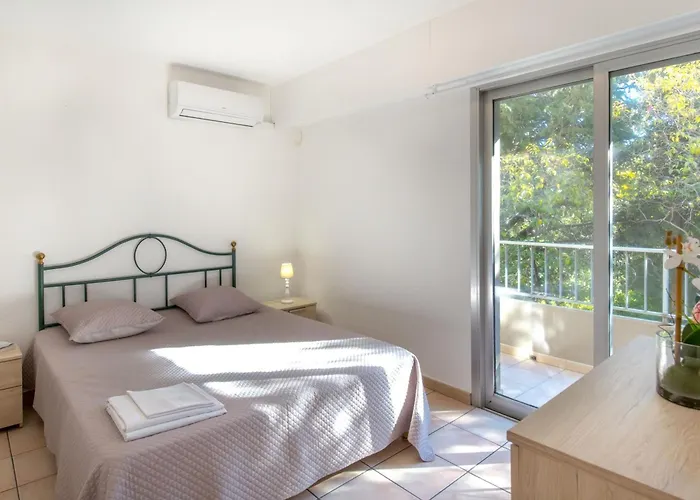 2 Pieces Avec Terrasse - A 50m - Climatise - Proche Gare Et Commerces - Fr-1-466a-4 公寓 Saint-Raphaël