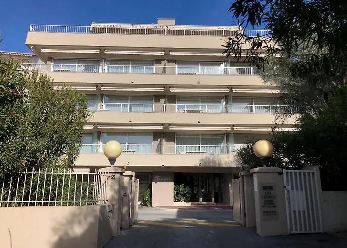 2 Pieces Avec Terrasse - A 50m - Climatise - Proche Gare Et Commerces - Fr-1-466a-4